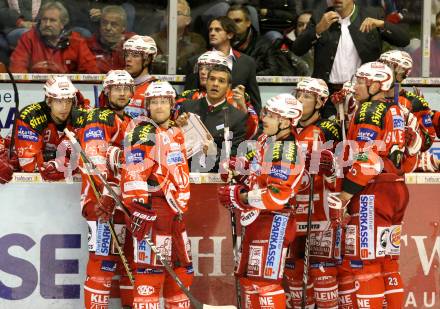 EBEL. Eishockey Bundesliga. KAC gegen EC RED BULL SALZBURG. Trainer Manny Viveiros (KAC). Klagenfurt, am 22.11.2011.
Foto: Kuess

---
pressefotos, pressefotografie, kuess, qs, qspictures, sport, bild, bilder, bilddatenbank