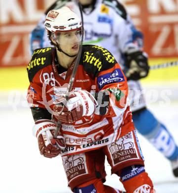 EBEL. Eishockey Bundesliga. KAC gegen EHC LIWEST Linz. Raphael Herburger (KAC). Klagenfurt, am 18.11.2011.
Foto: Kuess

---
pressefotos, pressefotografie, kuess, qs, qspictures, sport, bild, bilder, bilddatenbank