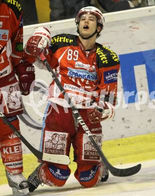 EBEL. Eishockey Bundesliga. KAC gegen EHC LIWEST Linz.  Raphael Herburger (KAC). Klagenfurt, am 18.11.2011.
Foto: Kuess

---
pressefotos, pressefotografie, kuess, qs, qspictures, sport, bild, bilder, bilddatenbank