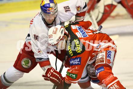 EBEL. Eishockey Bundesliga. KAC gegen EC RED BULL SALZBURG. KOCH Thomas (KAC), BOIS Daniel (Salzburg). Klagenfurt, am 22.11.2011.
Foto: Kuess

---
pressefotos, pressefotografie, kuess, qs, qspictures, sport, bild, bilder, bilddatenbank