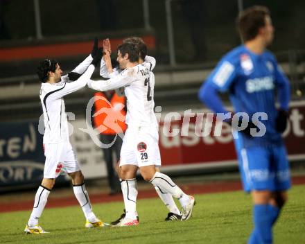 Fussball. Erste Liga. RZ Pellets WAC/St. Andrae gegen SV Groedig. Torjubel WAC. Wolfsberg, 25.11.2011. 
Foto: Kuess

---
pressefotos, pressefotografie, kuess, qs, qspictures, sport, bild, bilder, bilddatenbank