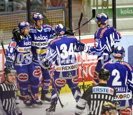 EBEL. Eishockey Bundesliga. EC Rekord Fenster VSV gegen Moser Medical Graz 99ers.  Torjubel  (VSV). Villach, am 25.11.2011.
Foto: Kuess 


---
pressefotos, pressefotografie, kuess, qs, qspictures, sport, bild, bilder, bilddatenbank