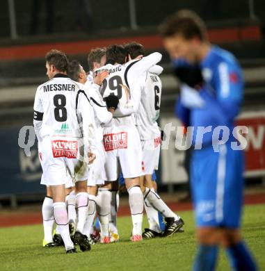 Fussball. Erste Liga. RZ Pellets WAC/St. Andrae gegen SV Groedig. Torjubel WAC. Wolfsberg, 25.11.2011. 
Foto: Kuess

---
pressefotos, pressefotografie, kuess, qs, qspictures, sport, bild, bilder, bilddatenbank