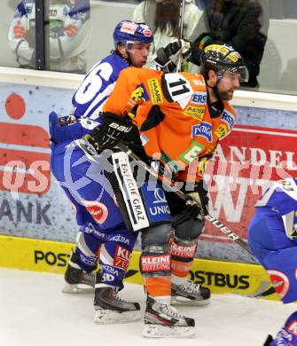 EBEL. Eishockey Bundesliga. EC Rekord Fenster VSV gegen Moser Medical Graz 99ers. PEWAL Marco (VSV), LYSAK Brett (Graz). Villach, am 25.11.2011.
Foto: Kuess 


---
pressefotos, pressefotografie, kuess, qs, qspictures, sport, bild, bilder, bilddatenbank