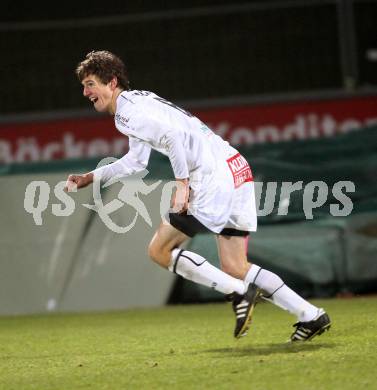 Fussball. Erste Liga. RZ Pellets WAC/St. Andrae gegen SV Groedig. Torjubel Christian Falk (WAC). Wolfsberg, 25.11.2011. 
Foto: Kuess

---
pressefotos, pressefotografie, kuess, qs, qspictures, sport, bild, bilder, bilddatenbank