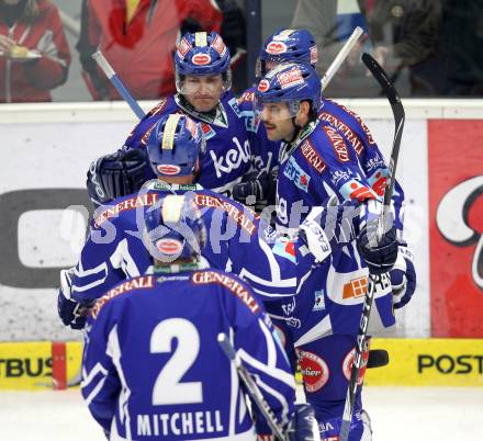 EBEL. Eishockey Bundesliga. EC Rekord Fenster VSV gegen HK Jesenice.  Torjubel VSV. Villach, am 27.11.2011.
Foto: Kuess 


---
pressefotos, pressefotografie, kuess, qs, qspictures, sport, bild, bilder, bilddatenbank