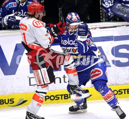 EBEL. Eishockey Bundesliga. EC Rekord Fenster VSV gegen HK Jesenice.  Nicolas Petrik, (VSV), Klemen Pretnar (HK Jesenice). Villach, am 27.11.2011.
Foto: Kuess 


---
pressefotos, pressefotografie, kuess, qs, qspictures, sport, bild, bilder, bilddatenbank