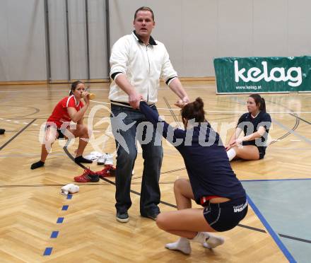 Volleyball Europacup. CEV Challenge Cup. ATSC Wildcats gege Irmato VC Wert.  Trainer Joze Casar (Wildcats). Klagenfurt, am 29.11.2011.
Foto: Kuess
---
pressefotos, pressefotografie, kuess, qs, qspictures, sport, bild, bilder, bilddatenbank