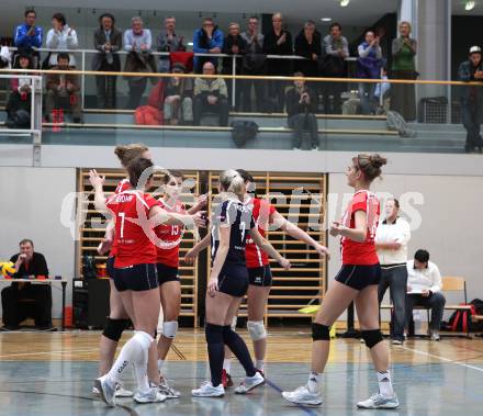 Volleyball Europacup. CEV Challenge Cup. ATSC Wildcats gege Irmato VC Wert.  Jubel (Wildcats). Klagenfurt, am 29.11.2011.
Foto: Kuess
---
pressefotos, pressefotografie, kuess, qs, qspictures, sport, bild, bilder, bilddatenbank