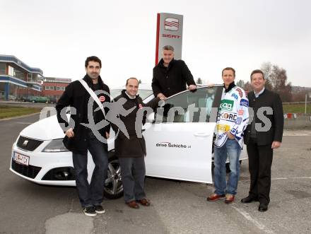 Eishockey. Bundesliga. VSV. Autohaus Schicho. Stefan Widitsch, Gert Prohaska, Mike Craig, Giuseppe Mion. Villach, 30.11.2011.
Foto: Kuess
---
pressefotos, pressefotografie, kuess, qs, qspictures, sport, bild, bilder, bilddatenbank