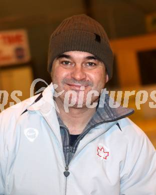 Eishockey.  Unterliga Mitte. Highlander Pitchers. Trainer Horst Dolinar. Villach, 27.11.2011.
Foto: Kuess
---
pressefotos, pressefotografie, kuess, qs, qspictures, sport, bild, bilder, bilddatenbank