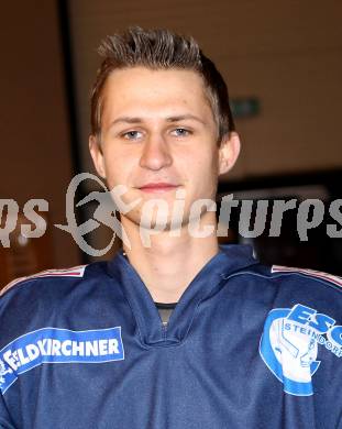 Eishockey. Kaerntner Liga Mitte. ESC Steindorf. Peterschitz Philipp. Steindorf, 30.11.2011.
Foto: Kuess
---
pressefotos, pressefotografie, kuess, qs, qspictures, sport, bild, bilder, bilddatenbank