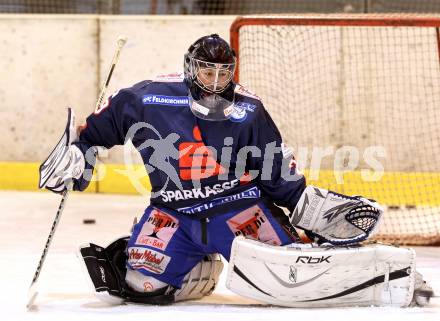 Eishockey. Kaerntner Liga Mitte. ESC Steindorf. Maurer Daniel. Steindorf, 30.11.2011.
Foto: Kuess
---
pressefotos, pressefotografie, kuess, qs, qspictures, sport, bild, bilder, bilddatenbank