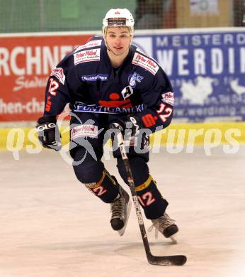 Eishockey. Kaerntner Liga Mitte. ESC Steindorf. Essinger Maximilian. Steindorf, 30.11.2011.
Foto: Kuess
---
pressefotos, pressefotografie, kuess, qs, qspictures, sport, bild, bilder, bilddatenbank