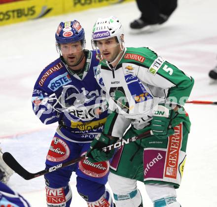 EBEL. Eishockey Bundesliga. VSV gegen HDD TILIA Olimpija Ljubljana. Gerhard Unterluggauer, Scott Hotham (VSV), (Laibach). Klagenfurt, am 4.12.2011.
Foto: Kuess

---
pressefotos, pressefotografie, kuess, qs, qspictures, sport, bild, bilder, bilddatenbank