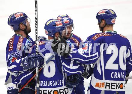 EBEL. Eishockey Bundesliga. VSV gegen HDD TILIA Olimpija Ljubljana. Torjubel Kevin Mitchell, Gerhard Unterluggauer, Mike Craig, Roland Kaspitz (VSV), (Laibach). Klagenfurt, am 4.12.2011.
Foto: Kuess

---
pressefotos, pressefotografie, kuess, qs, qspictures, sport, bild, bilder, bilddatenbank