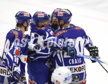 EBEL. Eishockey Bundesliga. VSV gegen HDD TILIA Olimpija Ljubljana. Torjubel Roland Kaspitz, Markus Peintner, Mike Craig, Stefan Bacher (VSV), (Laibach). Klagenfurt, am 4.12.2011.
Foto: Kuess

---
pressefotos, pressefotografie, kuess, qs, qspictures, sport, bild, bilder, bilddatenbank