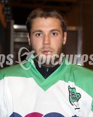 Eishockey Kaerntner Liga Mitte. DSG Ledenitzen. FRADLER Roman. Velden, am 1.12.2011.
Foto: Kuess
---
pressefotos, pressefotografie, kuess, qs, qspictures, sport, bild, bilder, bilddatenbank