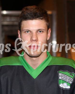 Eishockey Kaerntner Liga Mitte. DSG Ledenitzen. Anatol Wirtitsch. Velden, am 1.12.2011.
Foto: Kuess
---
pressefotos, pressefotografie, kuess, qs, qspictures, sport, bild, bilder, bilddatenbank