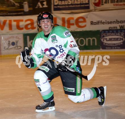 Eishockey Kaerntner Liga Mitte. DSG Ledenitzen. Gerhard Supanz. Velden, am 1.12.2011.
Foto: Kuess
---
pressefotos, pressefotografie, kuess, qs, qspictures, sport, bild, bilder, bilddatenbank