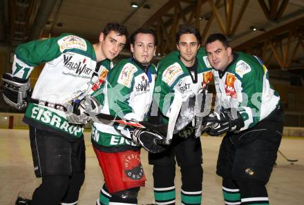 Eishockey Unterliga Ost. Stefan Kummer, Manuel Pernutsch, Christopher Kitz, Marcus Potenes (ICE Eisraupen). Klagenfurt, am 7.12.2011.
Foto: Kuess
---
pressefotos, pressefotografie, kuess, qs, qspictures, sport, bild, bilder, bilddatenbank