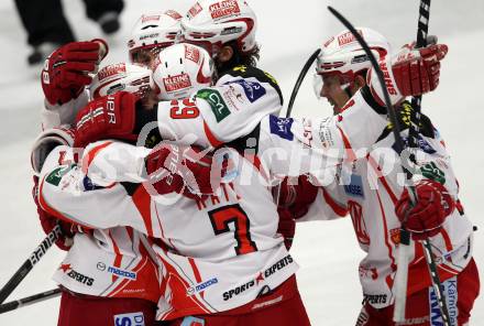 EBEL. Eishockey Bundesliga. EC Rekord Fenster VSV gegen KAC. Torjubel KAC. Villach, am 9.12.2011.
Foto: Kuess 


---
pressefotos, pressefotografie, kuess, qs, qspictures, sport, bild, bilder, bilddatenbank