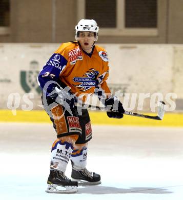 Eishockey Kaerntner Liga Mitte. EC Gummern.  Christoph Pliessnig. Steindorf, am 3.12.2011.
Foto: Kuess
---
pressefotos, pressefotografie, kuess, qs, qspictures, sport, bild, bilder, bilddatenbank