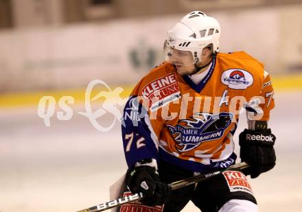 Eishockey Kaerntner Liga Mitte. EC Gummern.  Stefan Jaeger. Steindorf, am 3.12.2011.
Foto: Kuess
---
pressefotos, pressefotografie, kuess, qs, qspictures, sport, bild, bilder, bilddatenbank