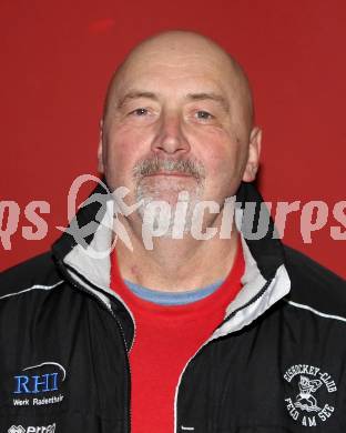 Eishockey. CHL. Carinthian Hockey League. EC Feld am See. Trainer Jiri Ciz. Feld am See, 9.12.2011.
Foto: Kuess
---
pressefotos, pressefotografie, kuess, qs, qspictures, sport, bild, bilder, bilddatenbank