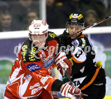 EBEL. Eishockey Bundesliga. KAC gegen Moser Medical Graz 99ers. Mike Siklenka, (KAC),  Zdenek Blatny (Graz). Klagenfurt, am 11.12.2011.
Foto: Kuess

---
pressefotos, pressefotografie, kuess, qs, qspictures, sport, bild, bilder, bilddatenbank