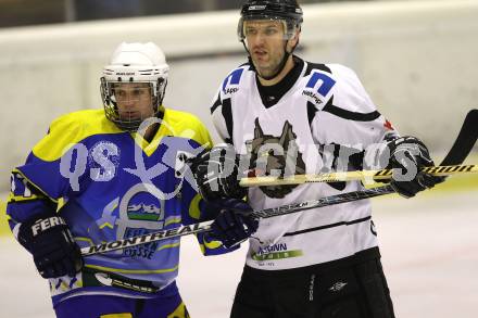 Eishockey CHL. Carinthian Hokey League. Tarco Woelfe gegen UECR Huben. Stuart Altvater  (Tarco), Johannes Steiner (Huben). Klagenfurt, am 9.12.2011.
Foto: Kuess
---
pressefotos, pressefotografie, kuess, qs, qspictures, sport, bild, bilder, bilddatenbank