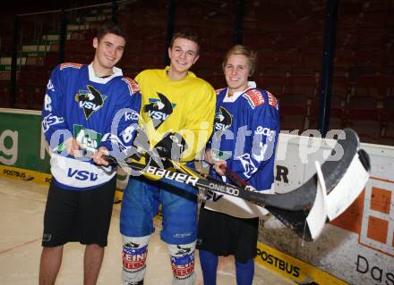 Eishockey. VSV U17. Gelfanov	Ruslan, Eder Manfred, Heinricher Christian. Villach, 14.12.2011.
Foto: Kuess
---
pressefotos, pressefotografie, kuess, qs, qspictures, sport, bild, bilder, bilddatenbank