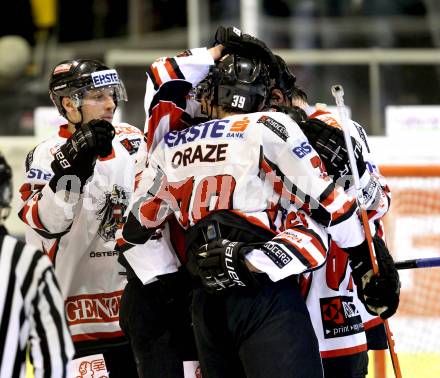 Eishockey Oesterreich Cup. Oesterreich gegen Schweiz. Torjubel Oesterreich. Klagenfurt, 16.12.2011.
Foto: Kuess

---
pressefotos, pressefotografie, kuess, qs, qspictures, sport, bild, bilder, bilddatenbank