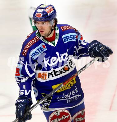 EBEL. Eishockey Bundesliga. VSV gegen HDD TILIA Olimpija Ljubljana.  Benjamin Petrik (VSV). Klagenfurt, am 4.12.2011.
Foto: Kuess

---
pressefotos, pressefotografie, kuess, qs, qspictures, sport, bild, bilder, bilddatenbank