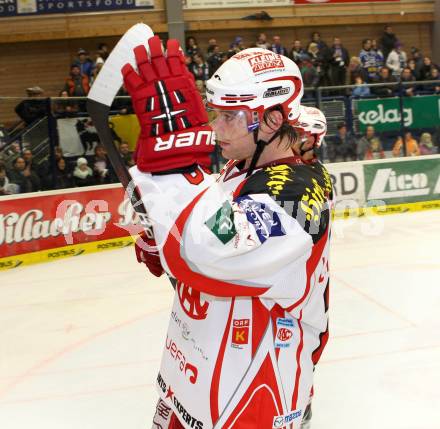 EBEL. Eishockey Bundesliga. EC Rekord Fenster VSV gegen KAC.  John Lammers  (KAC). Villach, am 9.12.2011.
Foto: Kuess 


---
pressefotos, pressefotografie, kuess, qs, qspictures, sport, bild, bilder, bilddatenbank