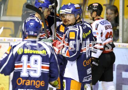 Eishockey Oesterreich Cup. Oesterreich gegen Slowakei. Torjubel Slowakei. Klagenfurt, 17.12.2011.
Foto: Kuess

---
pressefotos, pressefotografie, kuess, qs, qspictures, sport, bild, bilder, bilddatenbank