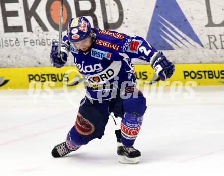 EBEL. Eishockey Bundesliga. EC Rekord Fenster VSV gegen KHL Medvescak Zagreb. Torjubel Kevin Mitchell, (VSV). Villach, am 20.12.2011.
Foto: Kuess 


---
pressefotos, pressefotografie, kuess, qs, qspictures, sport, bild, bilder, bilddatenbank