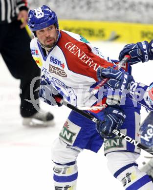 EBEL. Eishockey Bundesliga. EC Rekord Fenster VSV gegen KHL Medvescak Zagreb.  Joel Prpic (Zagreb). Villach, am 20.12.2011.
Foto: Kuess 


---
pressefotos, pressefotografie, kuess, qs, qspictures, sport, bild, bilder, bilddatenbank