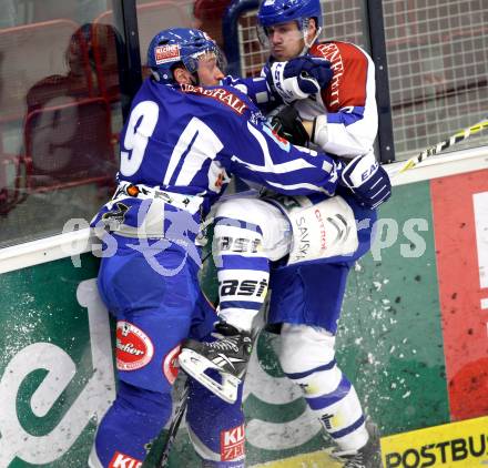 EBEL. Eishockey Bundesliga. EC Rekord Fenster VSV gegen KHL Medvescak Zagreb. Tomaz Razingar,  (VSV), Ivan Sijan (Zagreb). Villach, am 20.12.2011.
Foto: Kuess 


---
pressefotos, pressefotografie, kuess, qs, qspictures, sport, bild, bilder, bilddatenbank