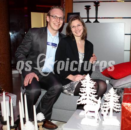 Sportgala. Ehrung Sportler des Jahres.  Markus Ragger mit Freundin Tina. Velden, 22.12.2011.
Foto: Kuess 


---
pressefotos, pressefotografie, kuess, qs, qspictures, sport, bild, bilder, bilddatenbank