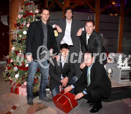 Sportgala. Ehrung Sportler des Jahres.  Aich/Dob. Miha Kosl, Nejc Pusnik, Martin Micheu. Velden, 22.12.2011.
Foto: Kuess 


---
pressefotos, pressefotografie, kuess, qs, qspictures, sport, bild, bilder, bilddatenbank