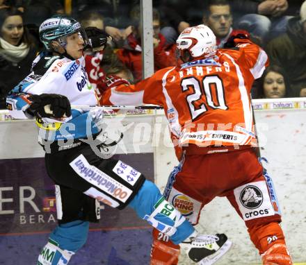 EBEL. Eishockey Bundesliga. KAC gegen EHC LIWEST Linz. John Lammers,  (KAC), Robert Lukas (Linz). Klagenfurt, am 26.12.2011.
Foto: Kuess

---
pressefotos, pressefotografie, kuess, qs, qspictures, sport, bild, bilder, bilddatenbank