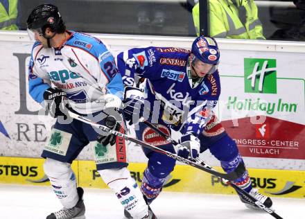 EBEL. Eishockey Bundesliga. EC Rekord Fenster VSV gegen SAPA Fehervar AV19. Mario Altmann,  (VSV), Arpas Mihaly (Alba Volan). Villach, am 1.1.2012.
Foto: Kuess 


---
pressefotos, pressefotografie, kuess, qs, qspictures, sport, bild, bilder, bilddatenbank