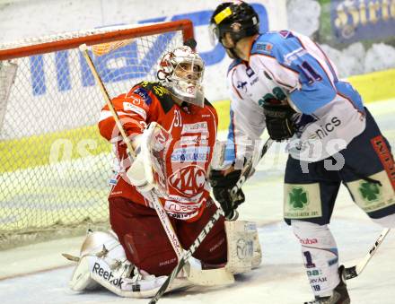 EBEL. Eishockey Bundesliga. KAC gegen SAPA Fehervar AV19. CHIODO Andy (KAC), LADANYI Balazs (Alba Volan). Klagenfurt, am 3.1.2012.
Foto: Kuess

---
pressefotos, pressefotografie, kuess, qs, qspictures, sport, bild, bilder, bilddatenbank