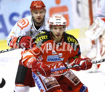 EBEL. Eishockey Bundesliga. KAC gegen HK Acroni Jesenice. KOCH Thomas (KAC), HAFNER Tomi (Jesenice). Klagenfurt, am 6.1.2012.
Foto: Kuess

---
pressefotos, pressefotografie, kuess, qs, qspictures, sport, bild, bilder, bilddatenbank