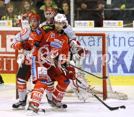 EBEL. Eishockey Bundesliga. KAC gegen HK Acroni Jesenice. BRANDNER Christoph (KAC), TOSIC Luka (Jesenice). Klagenfurt, am 6.1.2012.
Foto: Kuess

---
pressefotos, pressefotografie, kuess, qs, qspictures, sport, bild, bilder, bilddatenbank