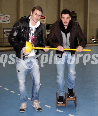 Kaerntner Sport Charity. Michael Sollbauer, Roland Putsche (WAC). Klagenfurt, am 8.1.2012.
Foto: Kuess
---
pressefotos, pressefotografie, kuess, qs, qspictures, sport, bild, bilder, bilddatenbank