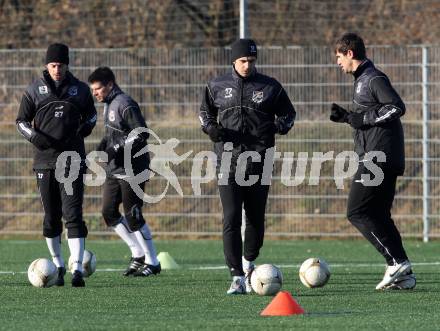 Fussball. 1. Liga. WAC/St. Andrae. Trainingsbeginn. Christoph Cemernjak, Nenad Jovanovic. Wolfsberg, 9.1.2012.
Foto: Kuess
---
pressefotos, pressefotografie, kuess, qs, qspictures, sport, bild, bilder, bilddatenbank