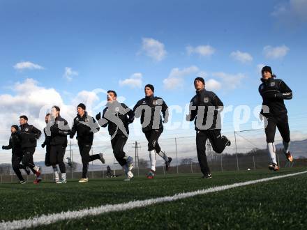 Fussball. 1. Liga. WAC/St. Andrae. Trainingsbeginn. Wolfsberg, 9.1.2012.
Foto: Kuess
---
pressefotos, pressefotografie, kuess, qs, qspictures, sport, bild, bilder, bilddatenbank