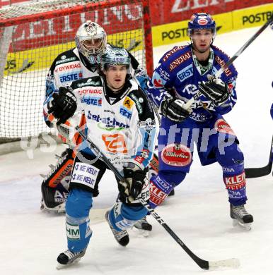 EBEL. Eishockey Bundesliga. EC Rekord Fenster VSV gegen EHC LIWEST BLACK WINGS LINZ. PEWAL Marco (VSV), MACDONALD Franklin, WESTLUND Alex (Linz). Villach, am 13.1.2012.
Foto: Kuess 


---
pressefotos, pressefotografie, kuess, qs, qspictures, sport, bild, bilder, bilddatenbank